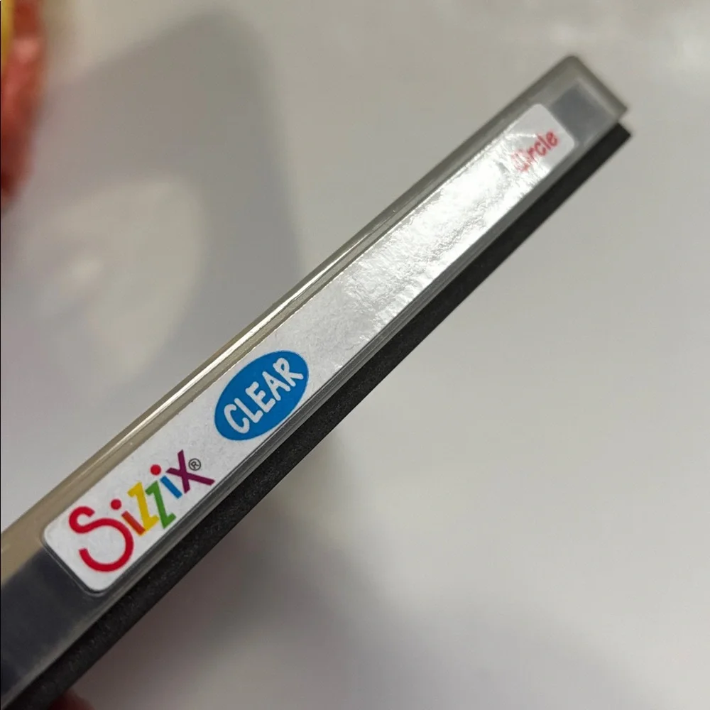 Sizzix square die